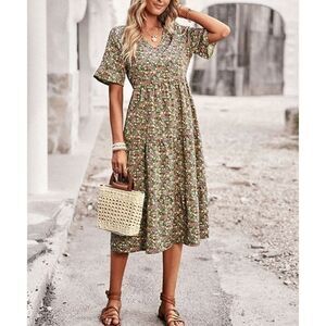 Floral Midi Dress | Green | V-Neck | Size S | Boho Summer Style | Lightweight
